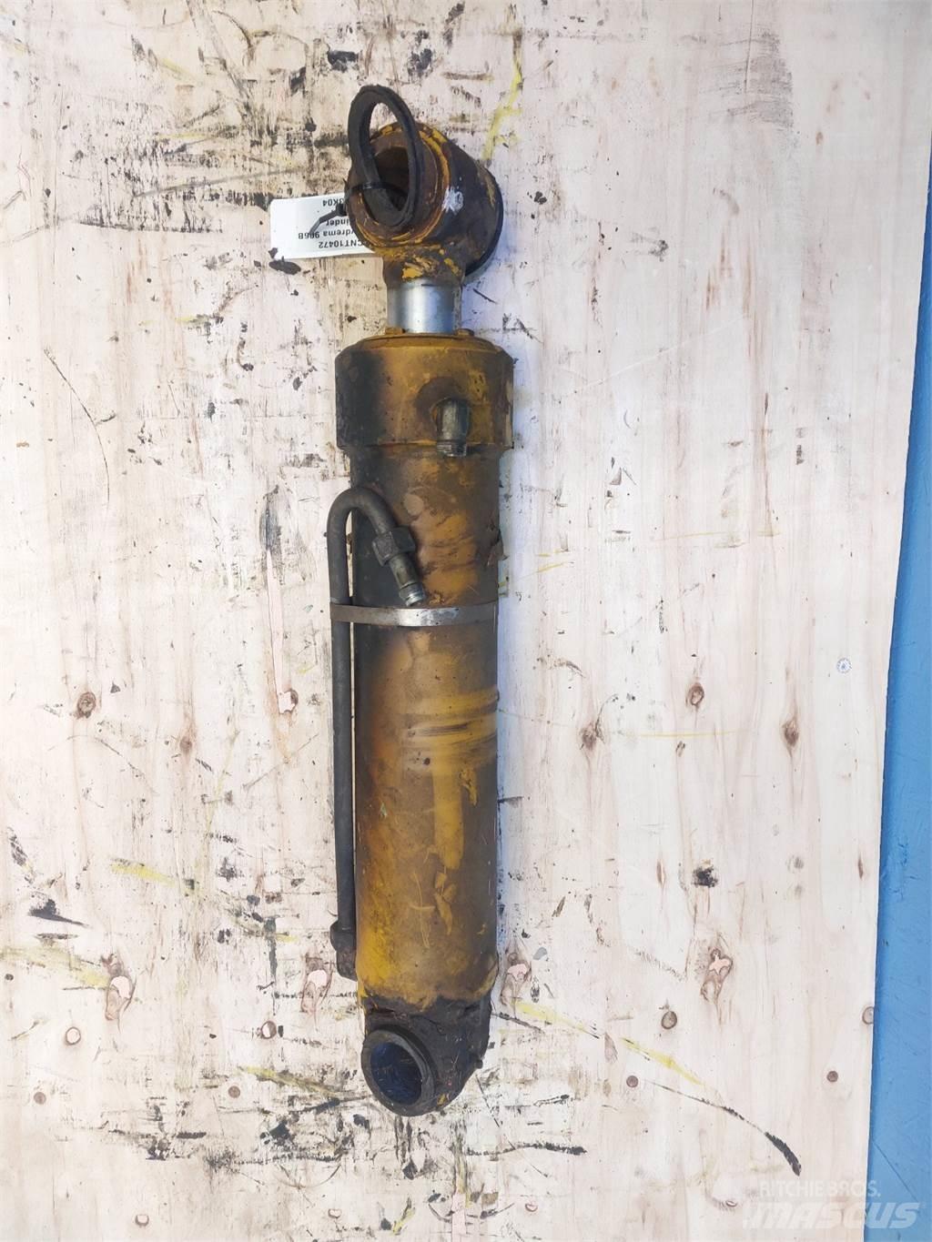 Hydrema 906B Bomlar ve kollar