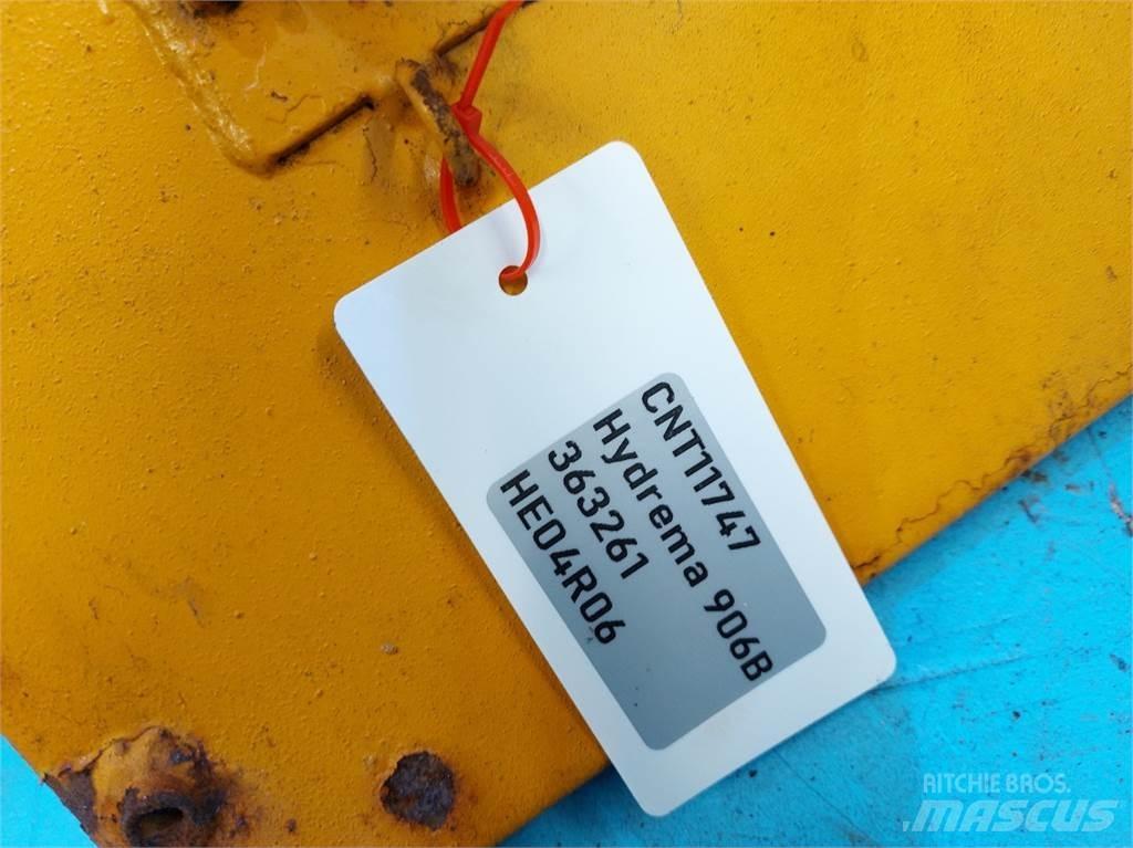 Hydrema 906B Elekli kepçeler