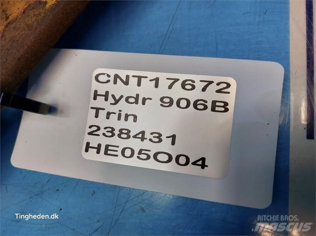 Hydrema 906B Elekli kepçeler