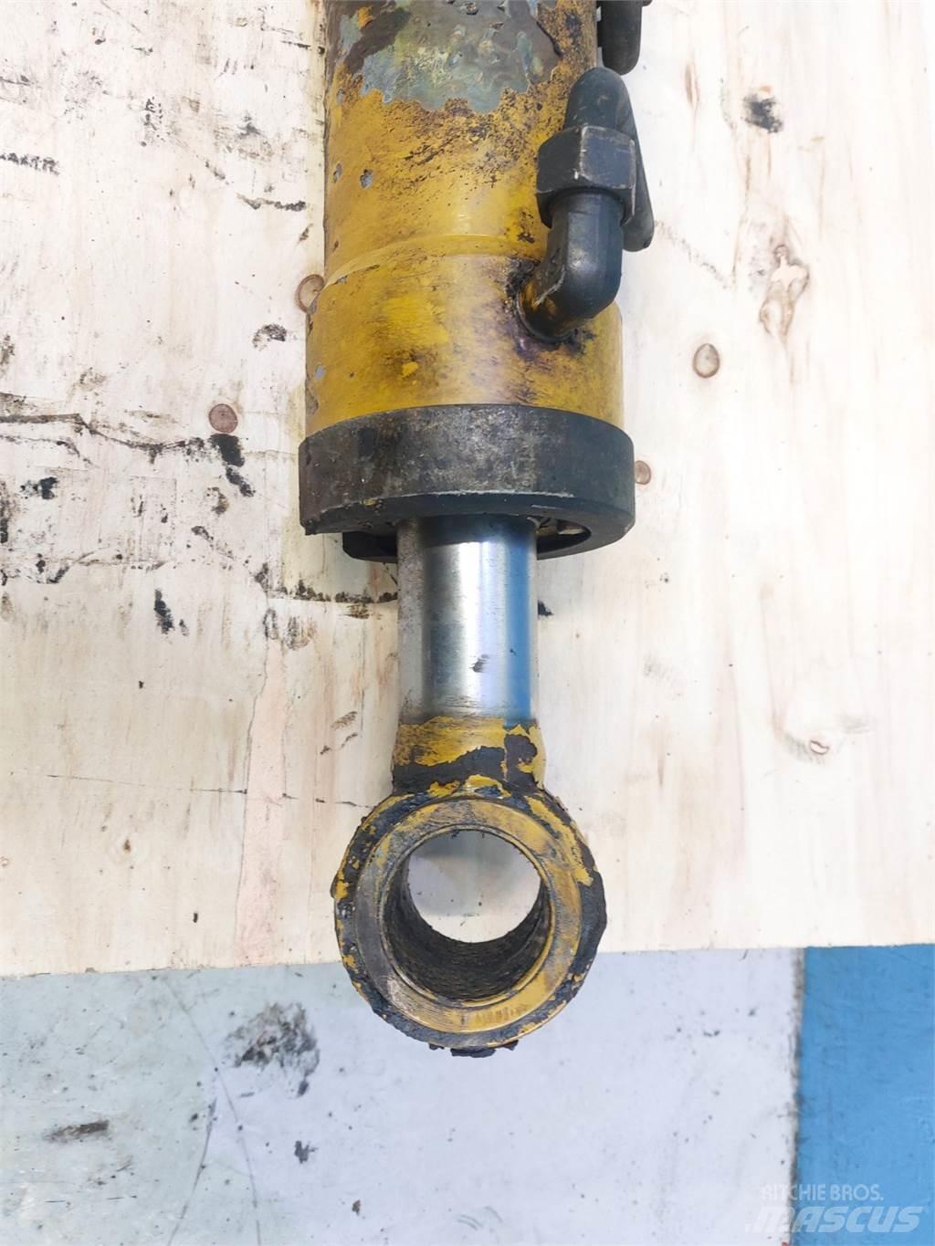 Hydrema 906C Bomlar ve kollar