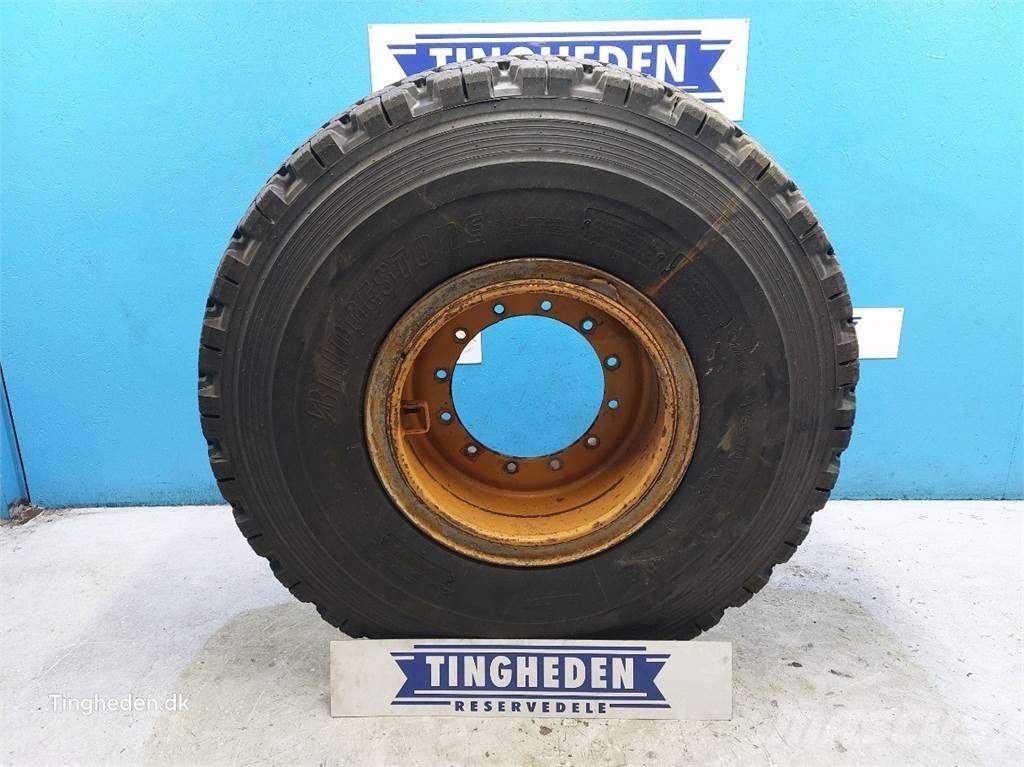 JCB 25 20.5R25 Lastikler