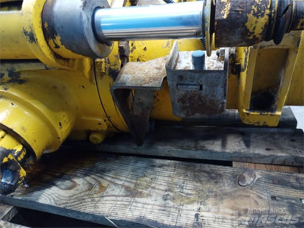 JCB 530 Akslar