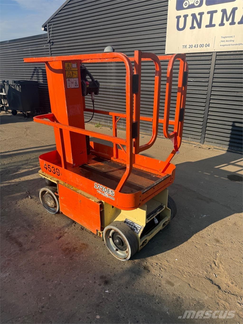 JLG 1230ES Diger