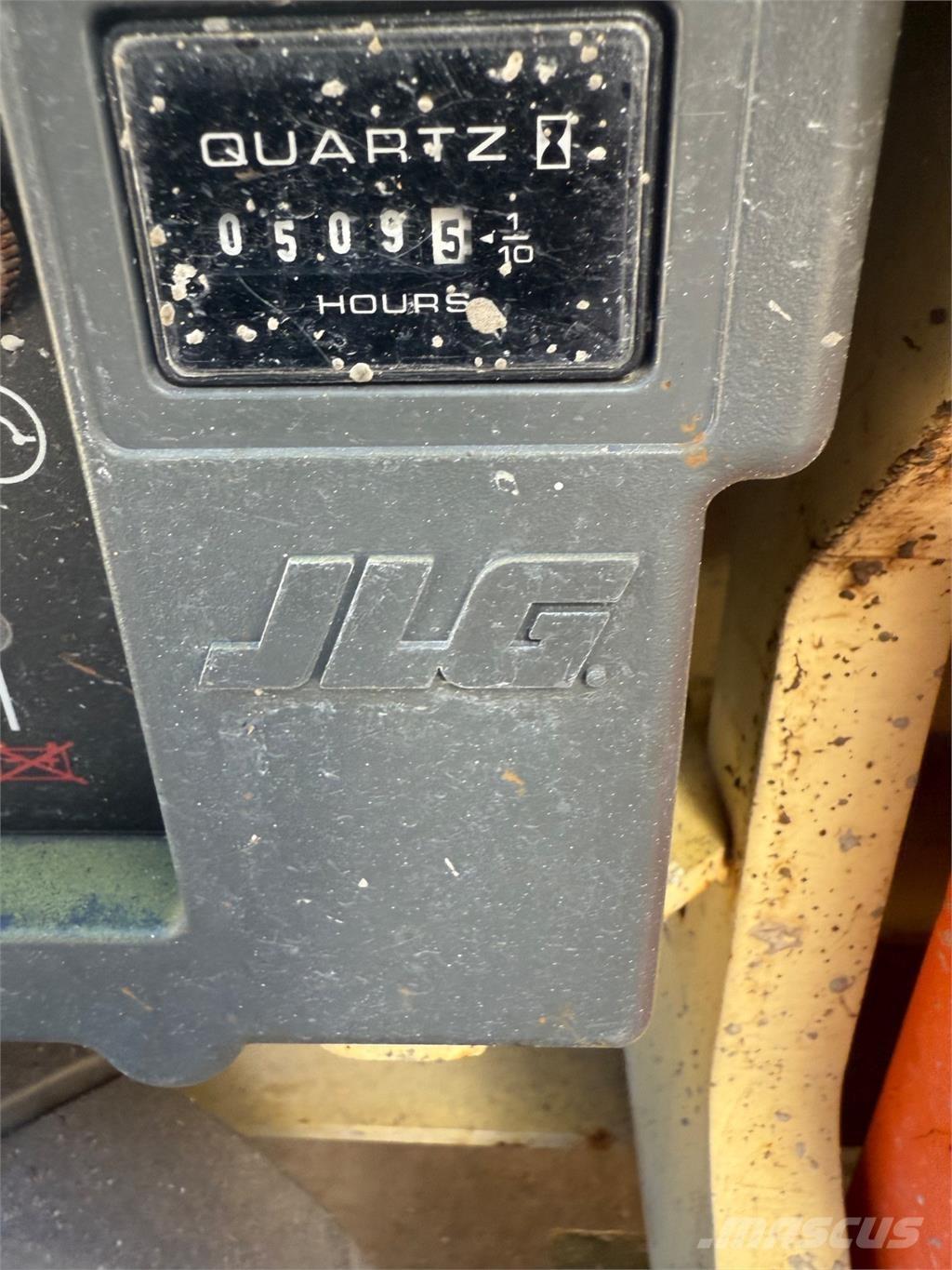 JLG 1930ES Makasli platformlar