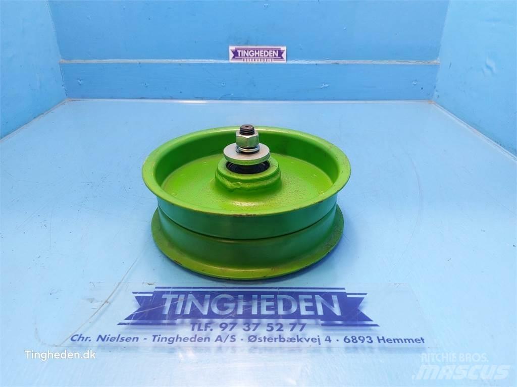 John Deere  Diger tarim makinalari