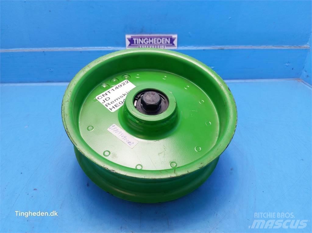 John Deere  Diger tarim makinalari