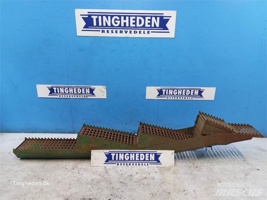 John Deere 1042 Biçerdöver aksesuarlari