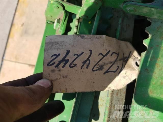 John Deere 1052 Biçerdöver aksesuarlari
