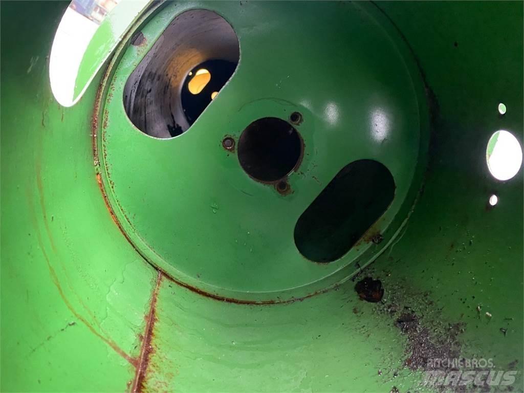 John Deere 1065 Biçerdöver aksesuarlari