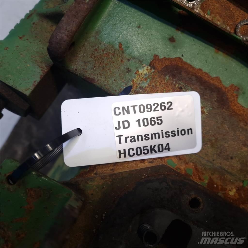 John Deere 1065 Sanzuman