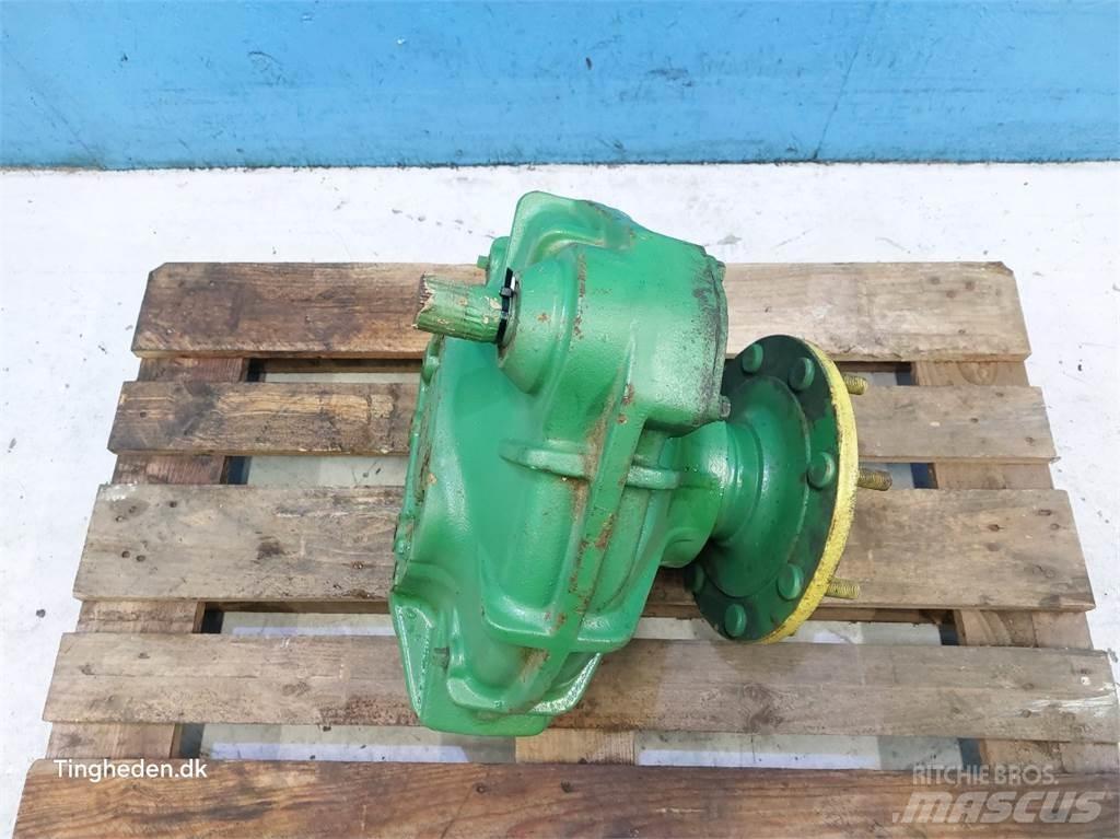 John Deere 1065 Biçerdöver aksesuarlari