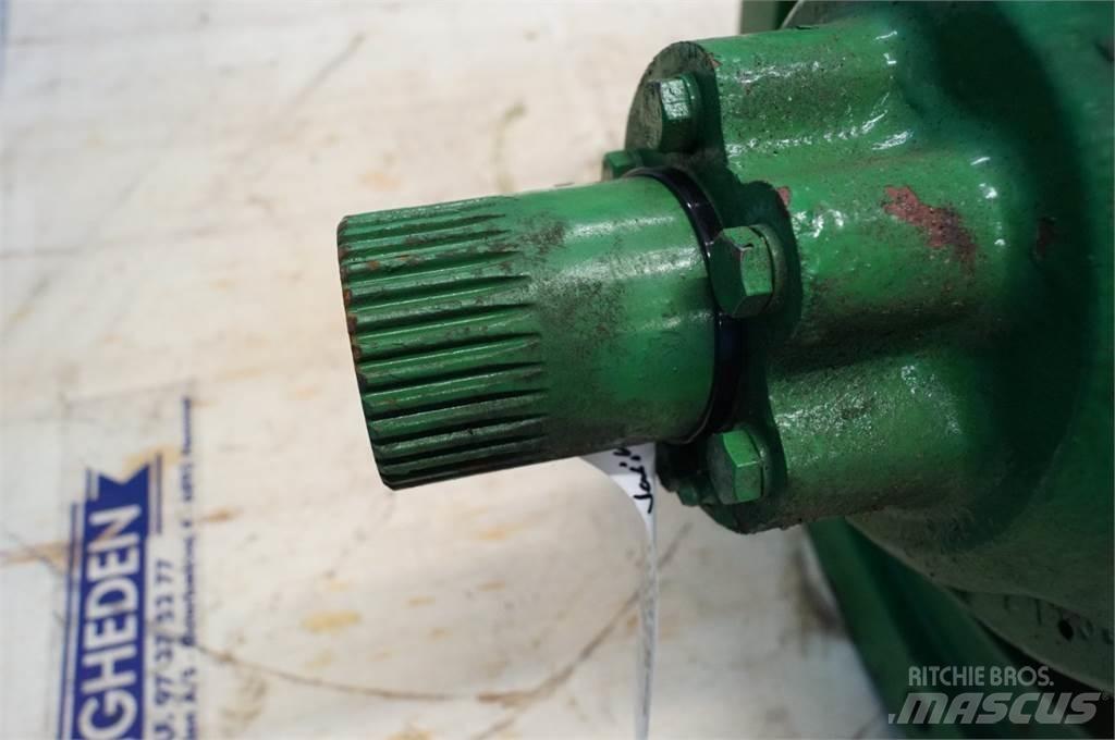 John Deere 1075 Diger tarim makinalari