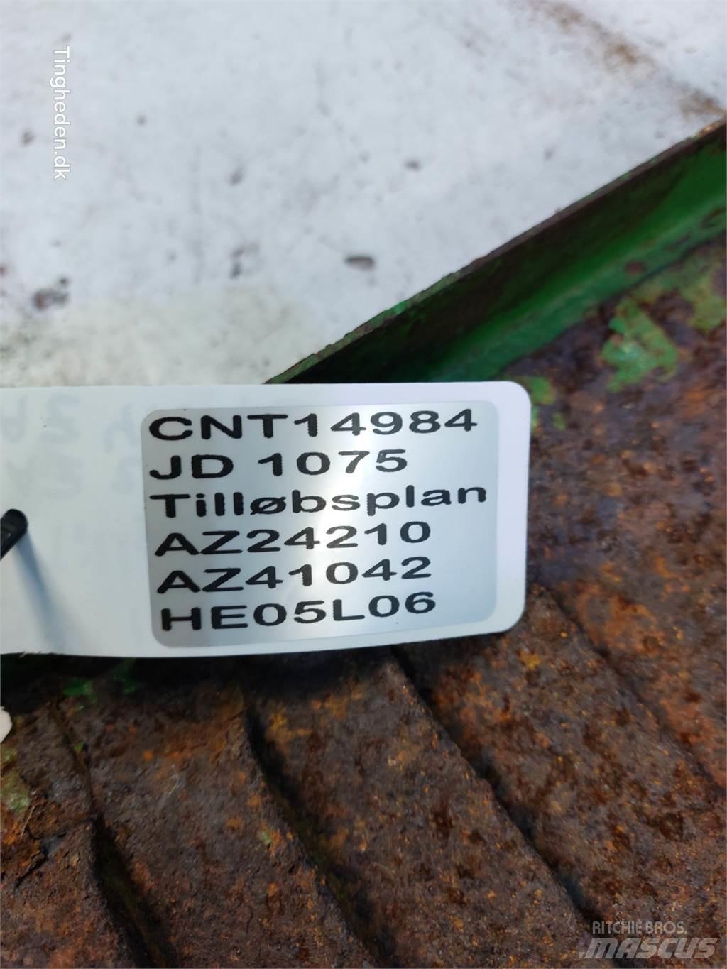John Deere 1075 Kum ve tuz serpiciler
