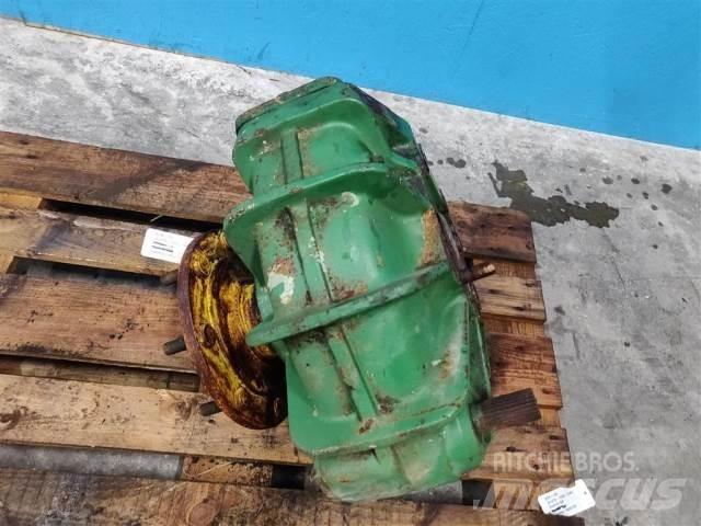 John Deere 1085 Biçerdöver aksesuarlari