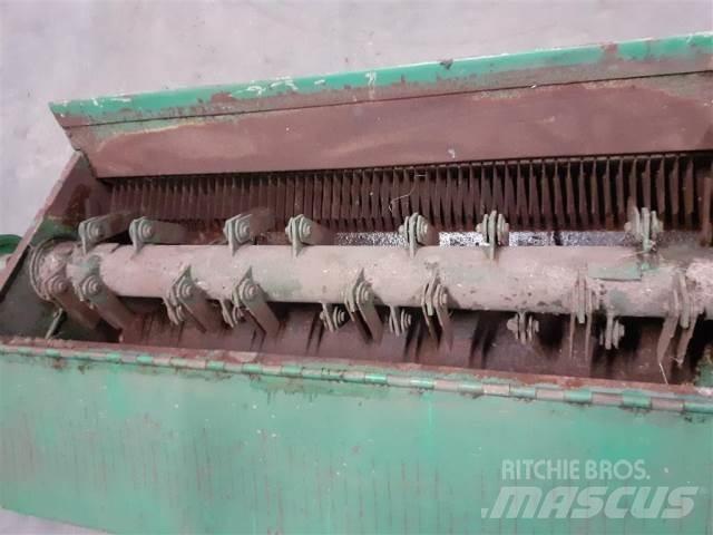 John Deere 1085 Biçerdöver aksesuarlari