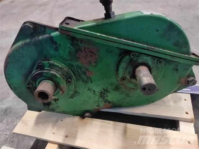 John Deere 1085 Sanzuman