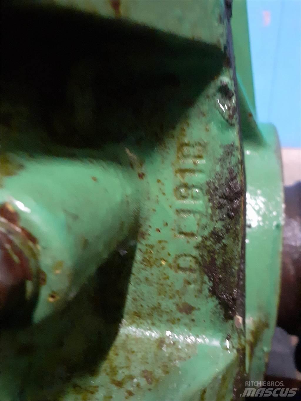 John Deere 1085 Biçerdöver aksesuarlari