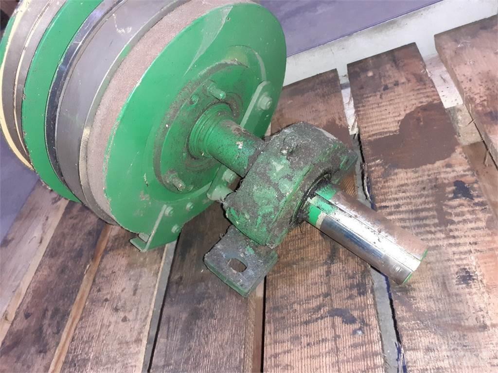 John Deere 1085 Biçerdöver aksesuarlari
