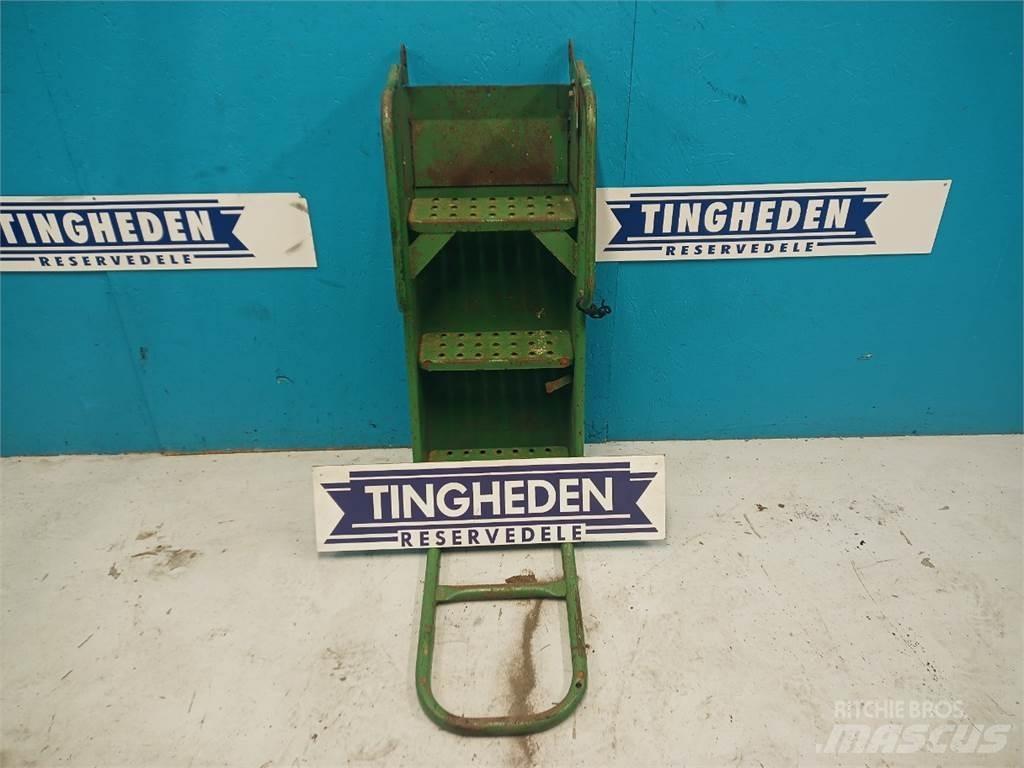 John Deere 1085 Diger tarim makinalari