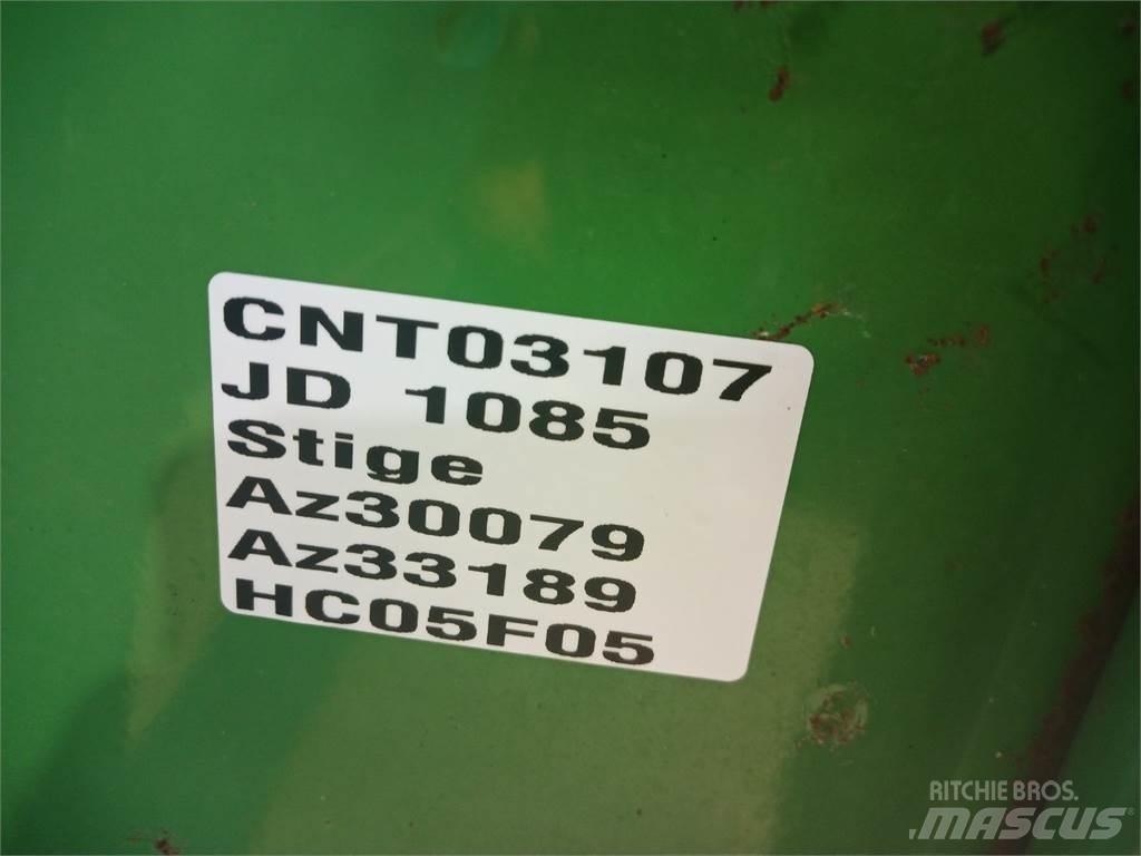John Deere 1085 Diger tarim makinalari