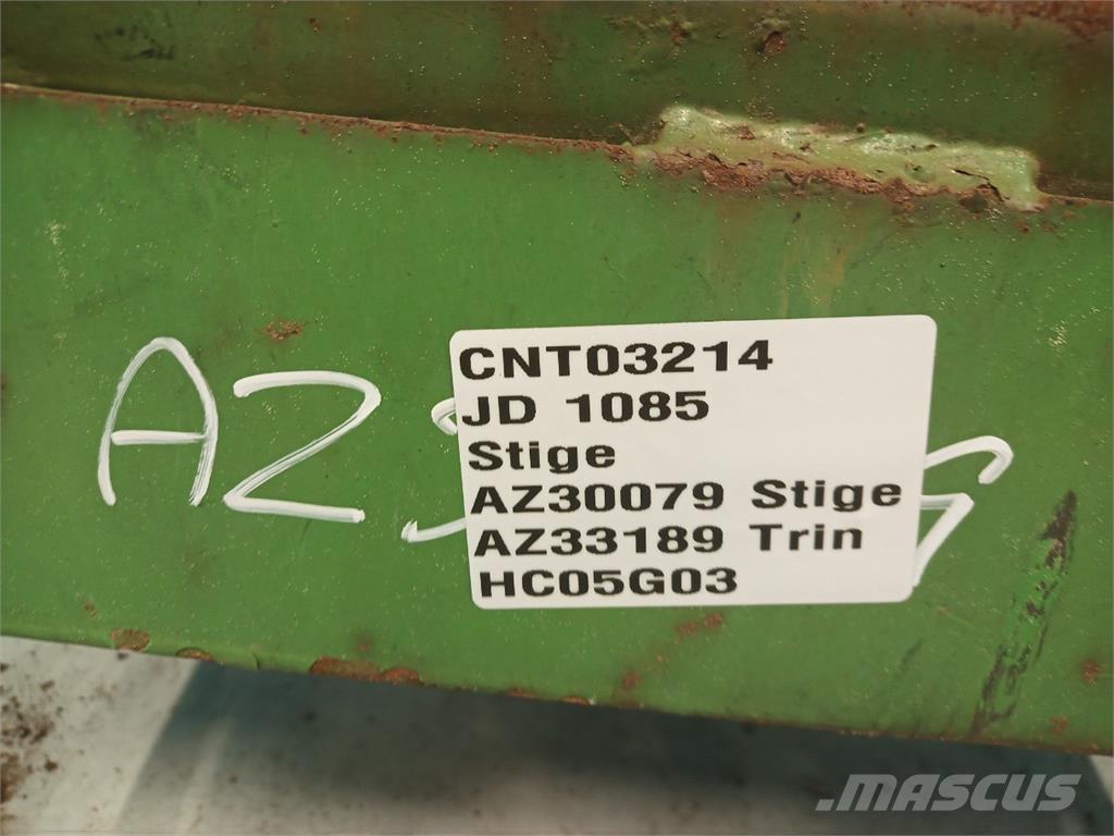 John Deere 1085 Diger tarim makinalari