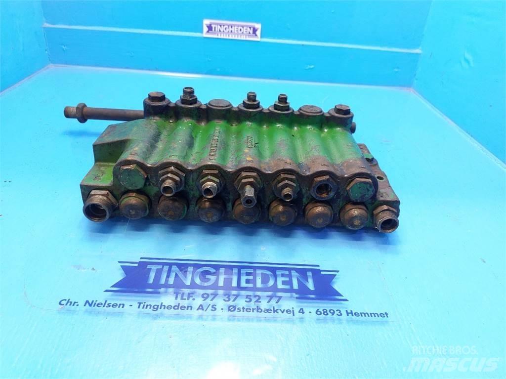 John Deere 1085 Hidrolik