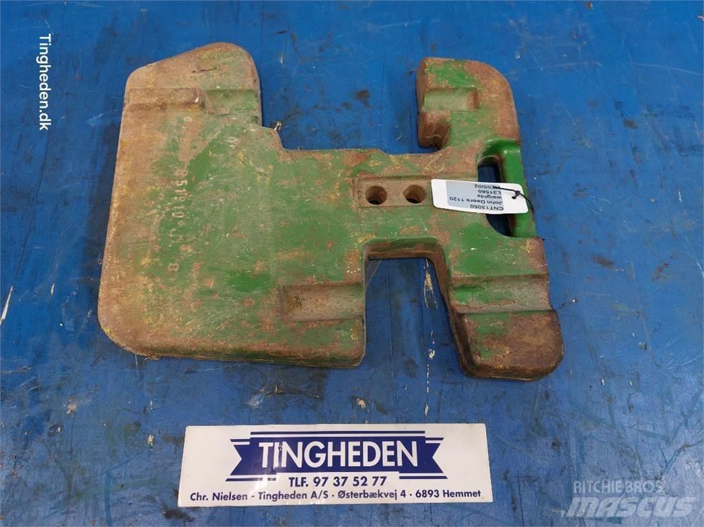 John Deere 1120 Ön ağırlıklar