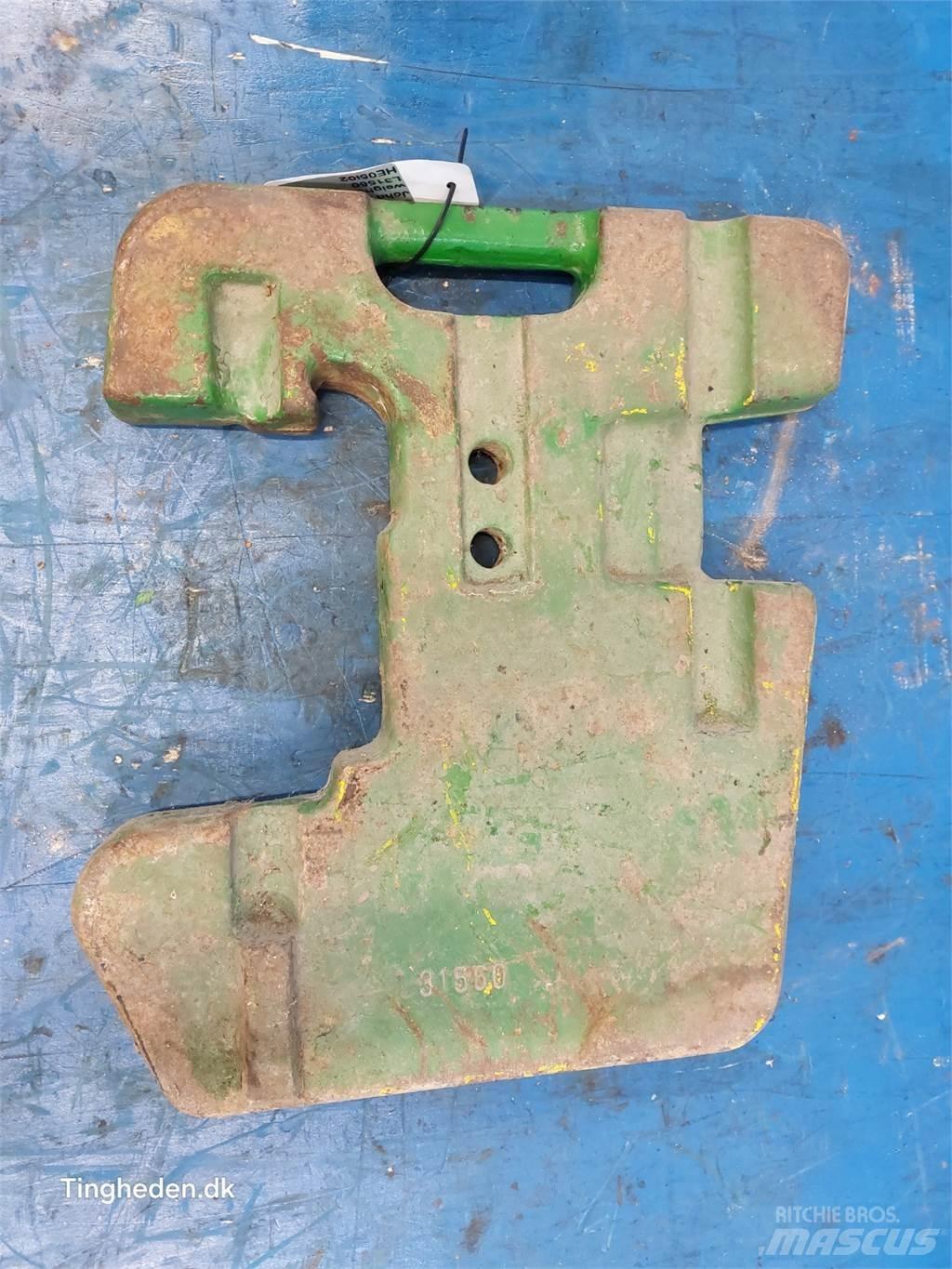 John Deere 1120 Ön ağırlıklar