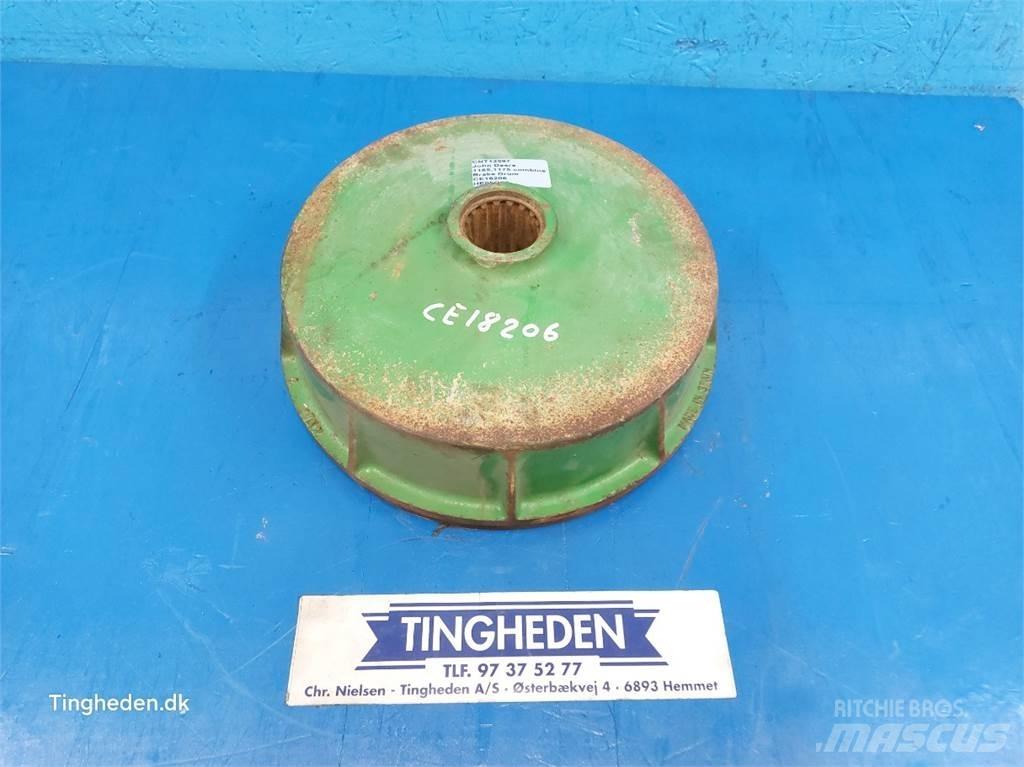 John Deere 1165 Sanzuman
