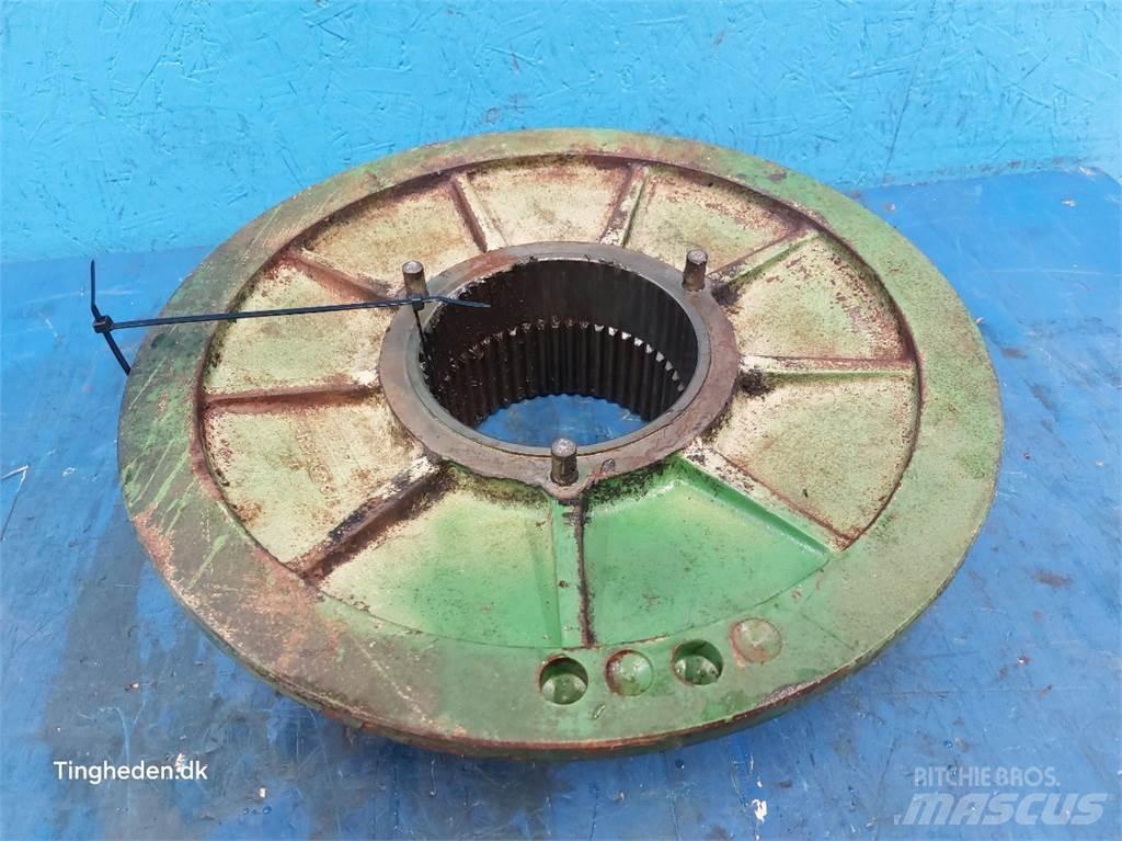 John Deere 1165 Diger tarim makinalari