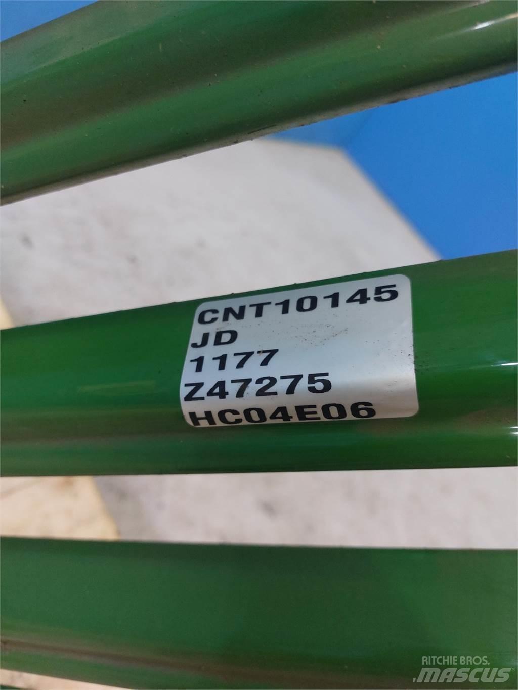 John Deere 1177 Diger tarim makinalari
