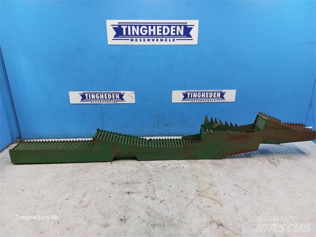 John Deere 1177 Biçerdöver aksesuarlari