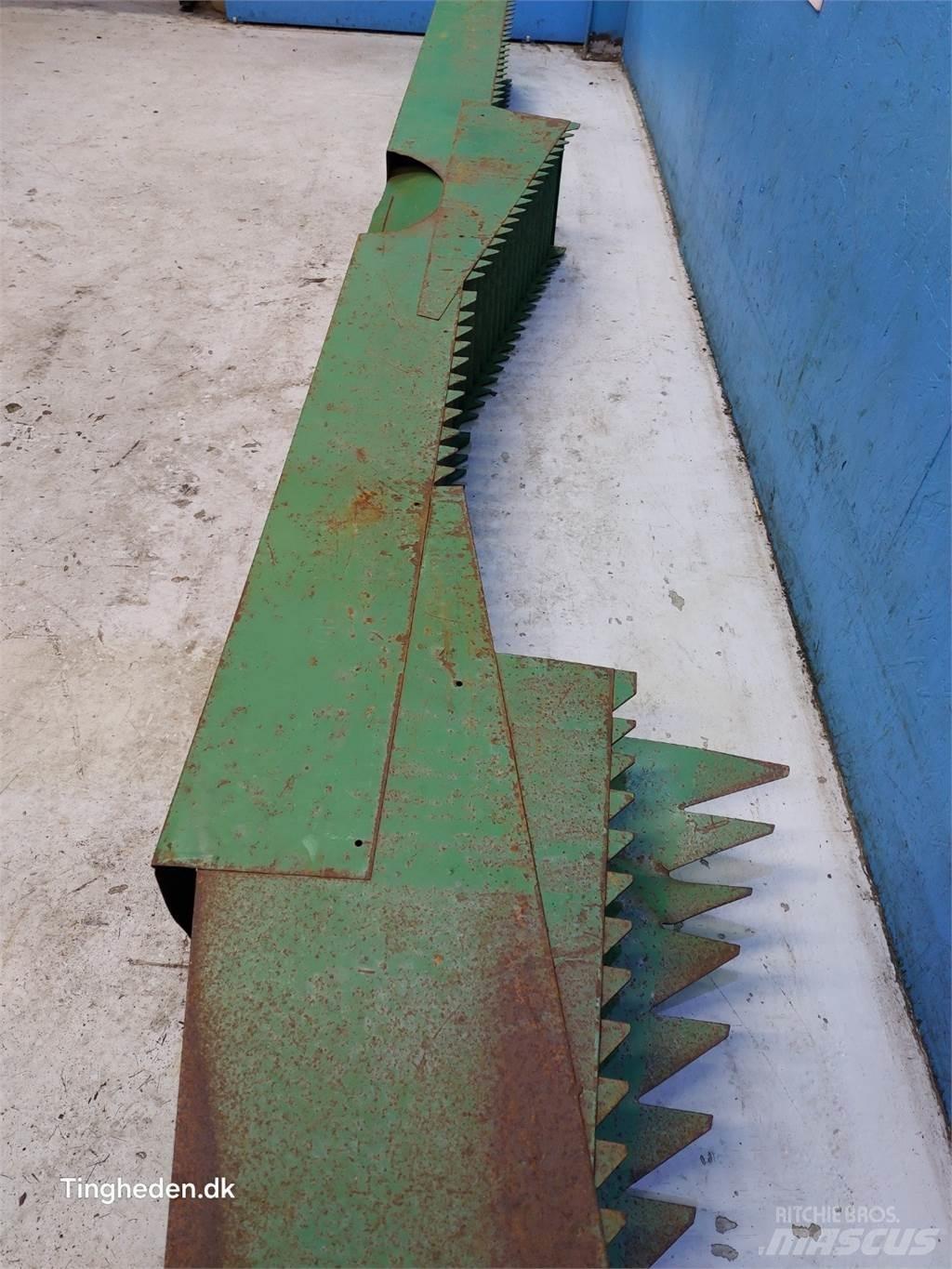 John Deere 1177 Biçerdöver aksesuarlari