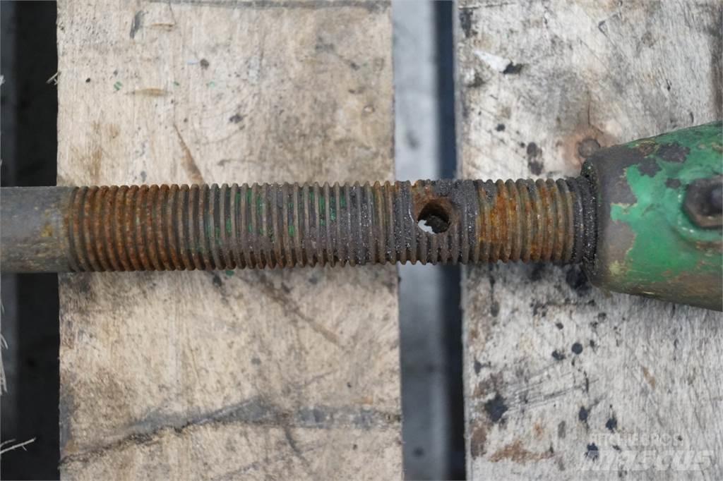 John Deere 1530 Diger traktör aksesuarlari