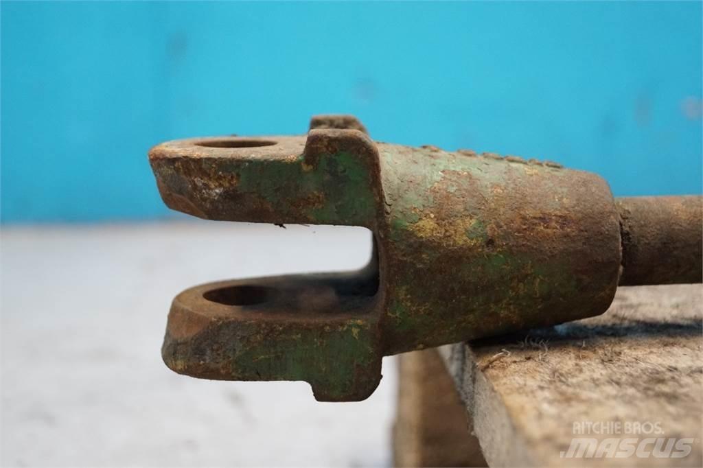 John Deere 1530 Diger traktör aksesuarlari