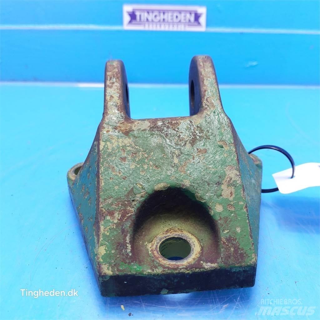 John Deere 1640 Diger traktör aksesuarlari