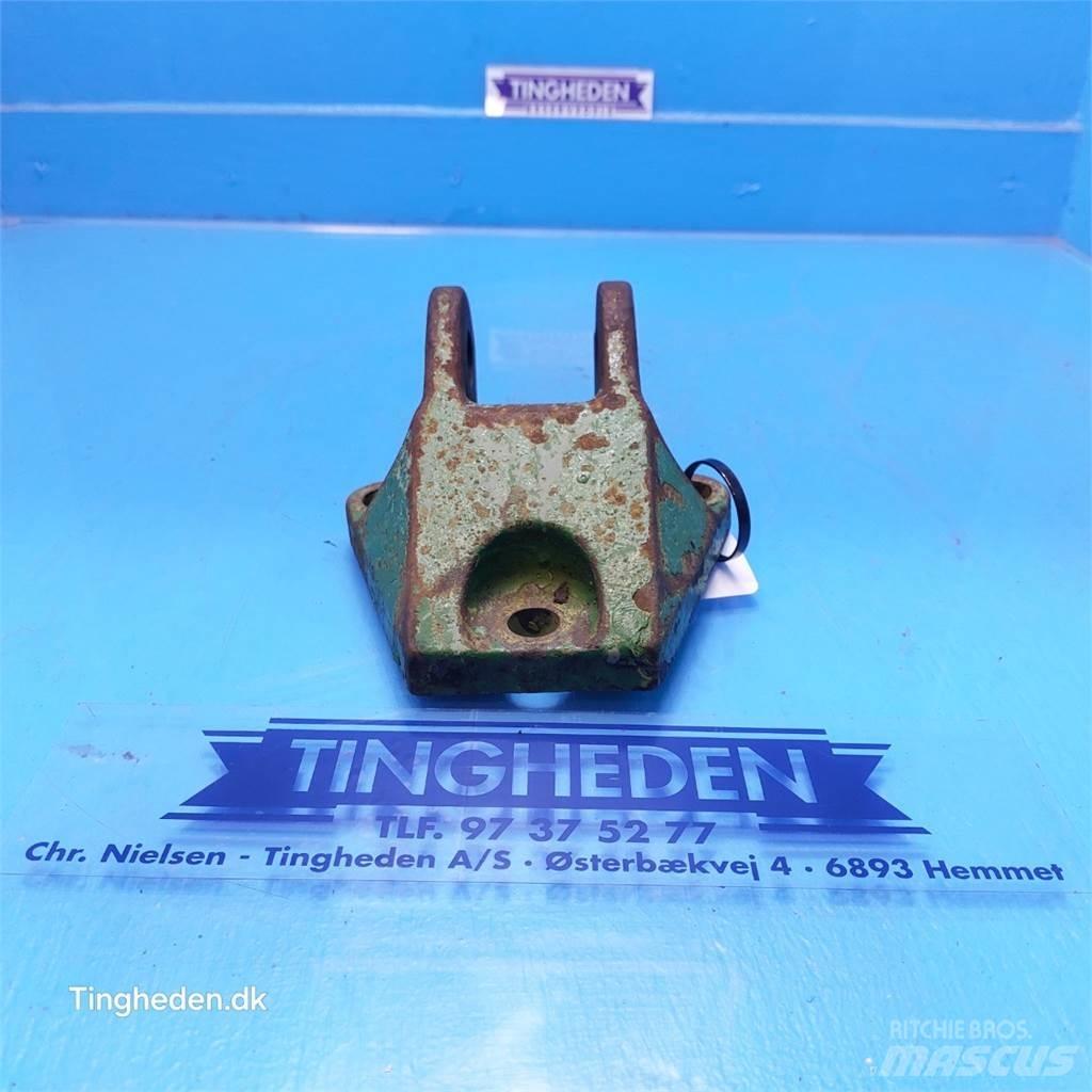 John Deere 1640 Diger traktör aksesuarlari