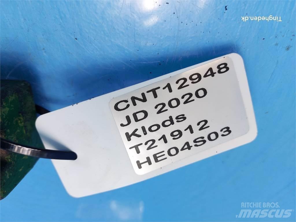 John Deere 2020 Diger traktör aksesuarlari