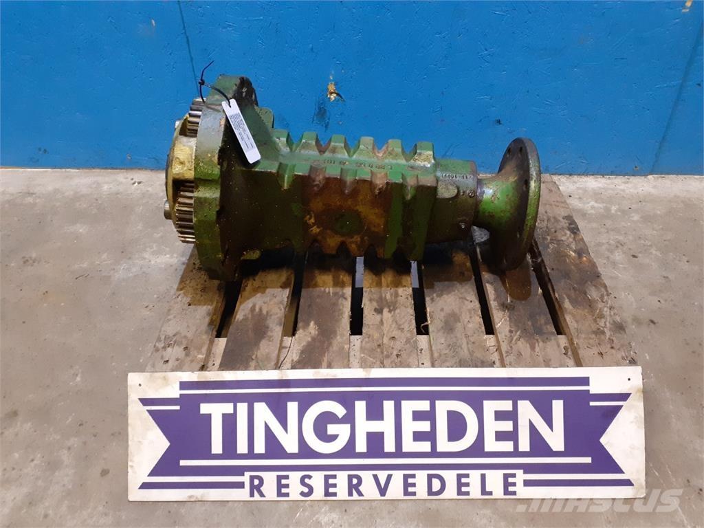 John Deere 2030 Diger traktör aksesuarlari