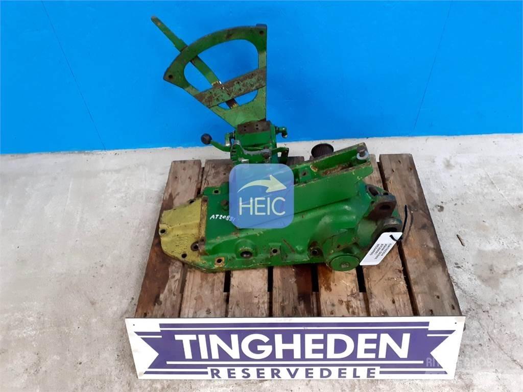John Deere 2030 Diger traktör aksesuarlari