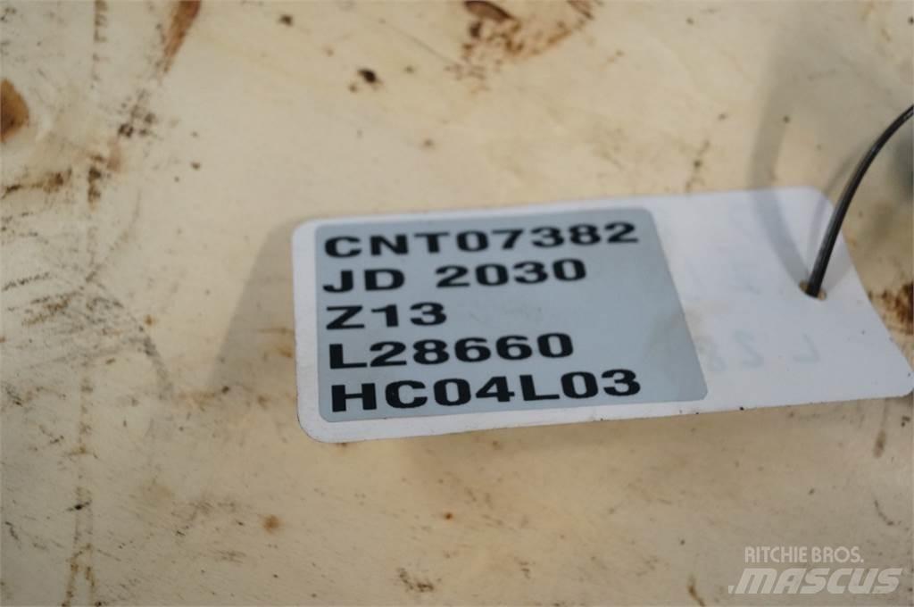 John Deere 2030 Sanzuman