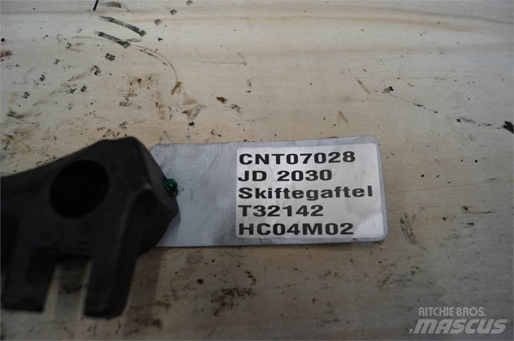 John Deere 2030 Sanzuman