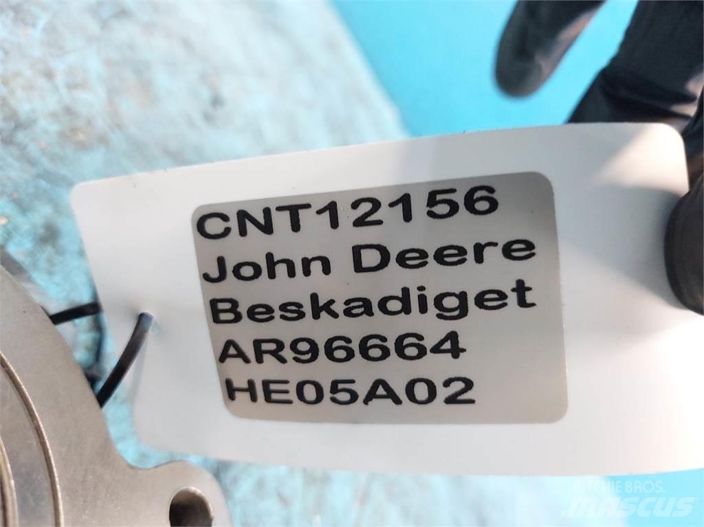 John Deere 2030 Motorlar