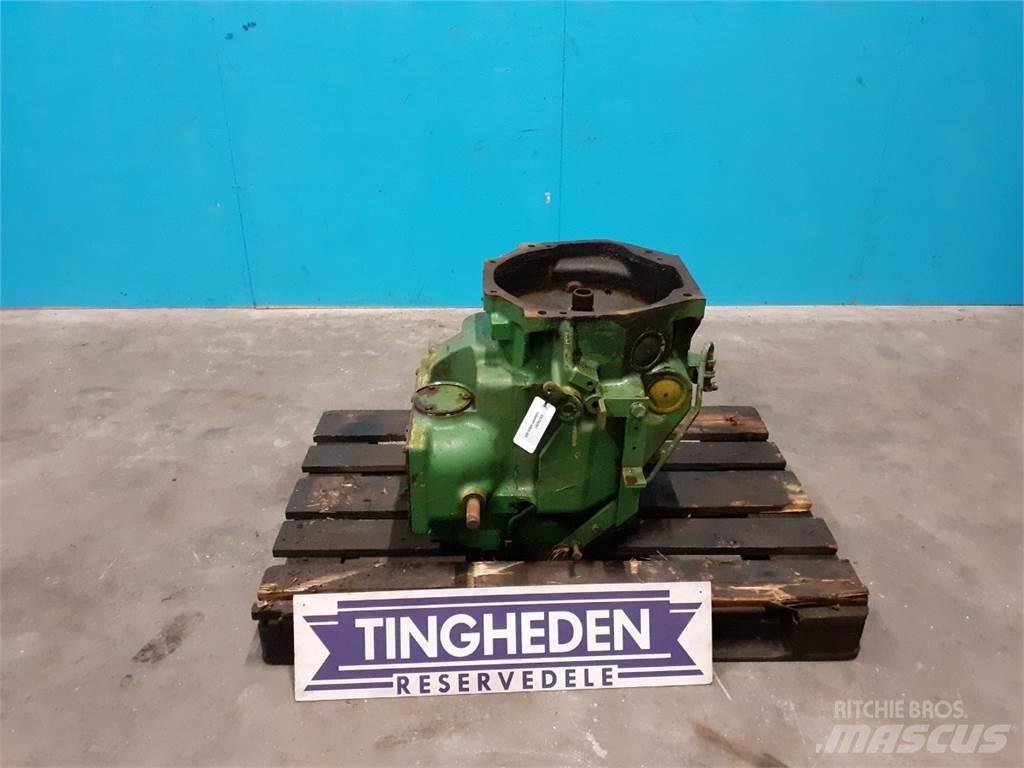 John Deere 2040 Sanzuman