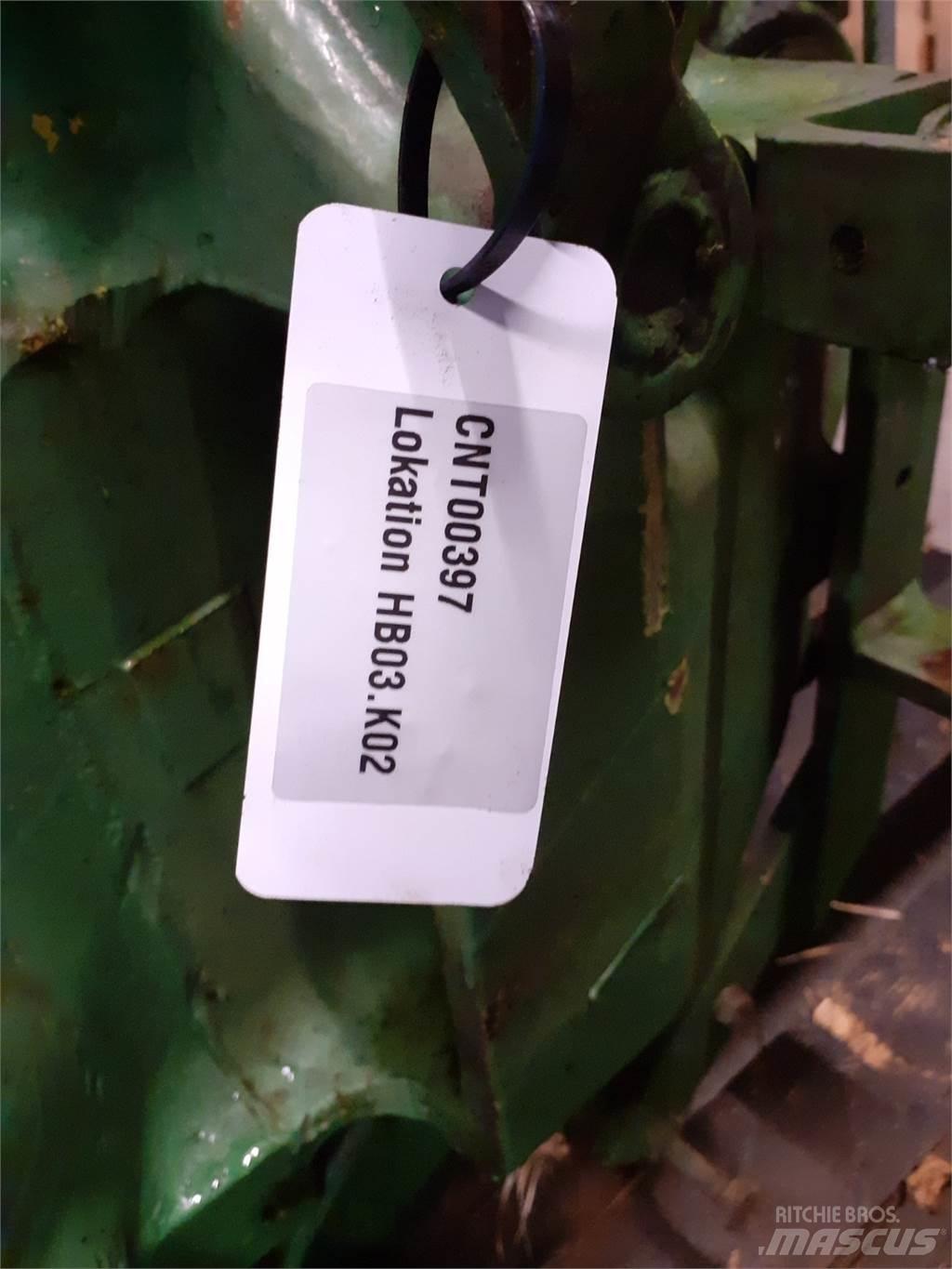 John Deere 2040 Sanzuman