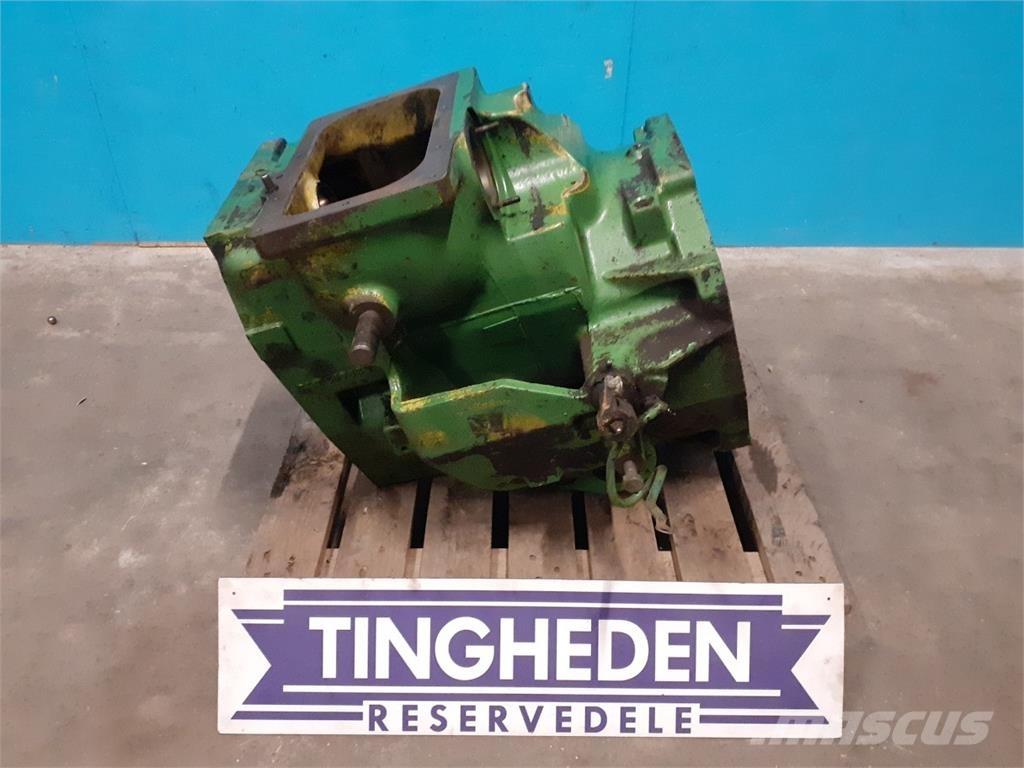 John Deere 2040 Sanzuman