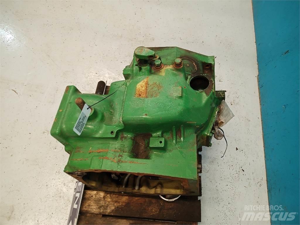 John Deere 2040 Sanzuman