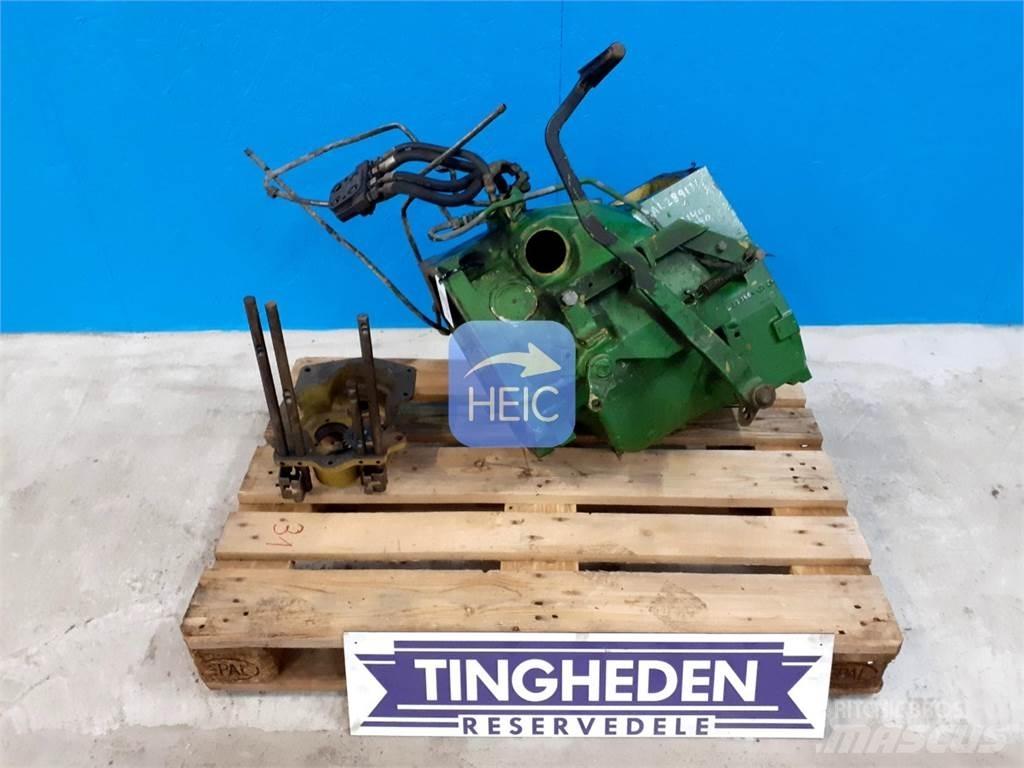 John Deere 2040 Sanzuman