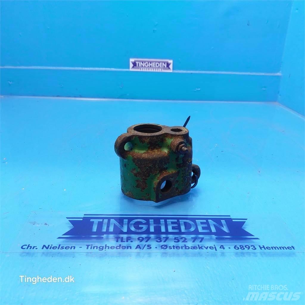 John Deere 2040 Diger traktör aksesuarlari
