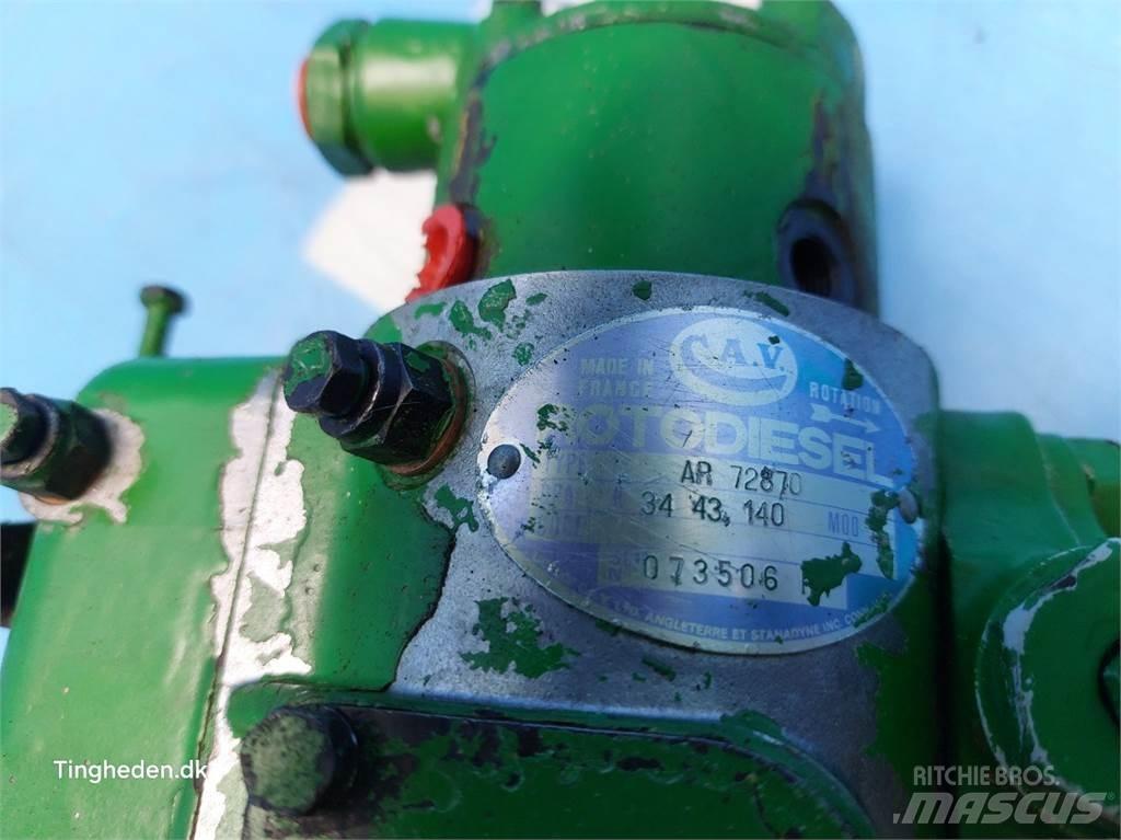 John Deere 2040S Motorlar